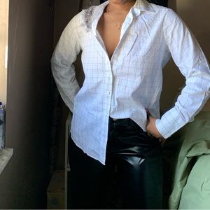 Black/White Button Down Long Sleeve